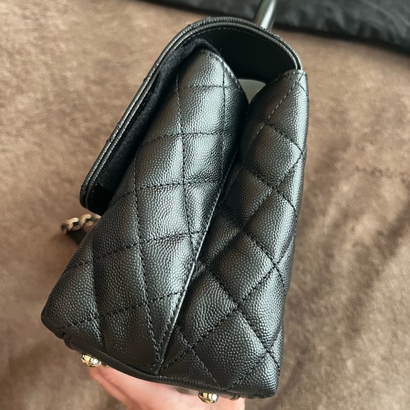 CHANEL COCO HANDLE CAVIAR MEDIUM BAG CC LOGO - Picture 11 of 13